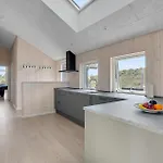 5 Bedroom Pet Friendly In 펜션 Romo