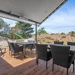 5 Bedroom Pet Friendly In