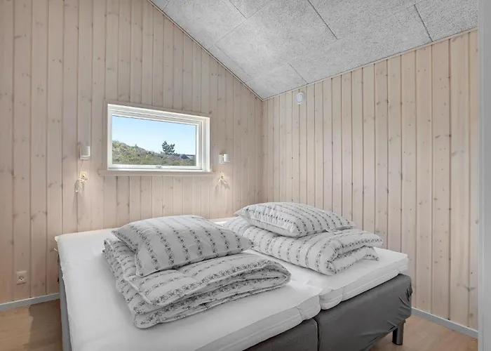 Nyaraló 5 Bedroom Pet Friendly In